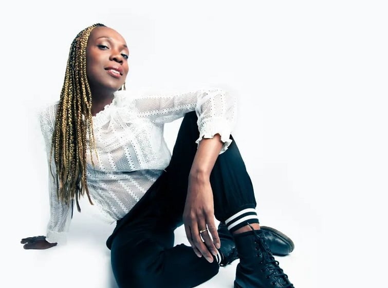 Shinedoe anuncia su quinto álbum Freedom Riders donde propone “vivir en un mundo en paz”