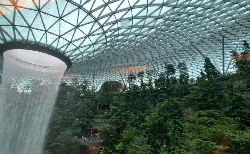 Singapur obligará a sus 5 millones de habitantes a portar un Chip