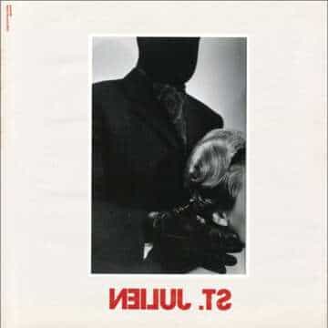 FunkinEven se viste de negro terciopelo y se presenta como: St. Julien…