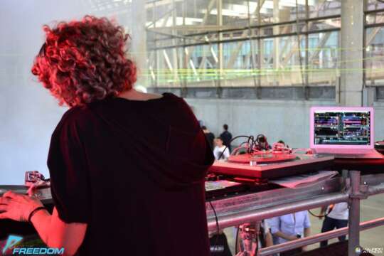 Mp3: tINI and the gang CLOSING