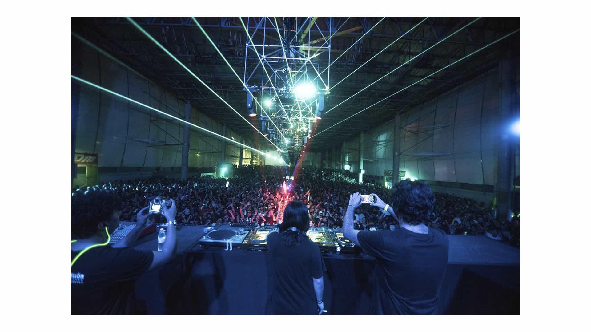 Modo Blackdance escucha a Takaaki Itoh x Bassiani