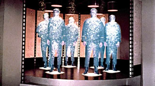 Somos una Colonia de organismos a toda velocidad en una pelota de Roca – Boards of Canada