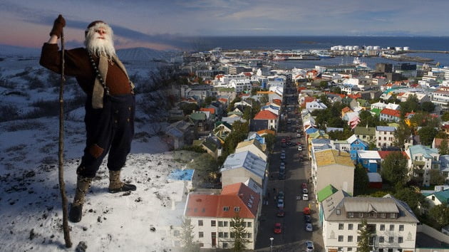 Defensores de elfos paran la obra de una autovía en Islandia