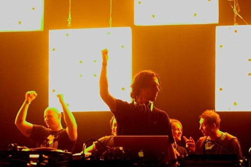 Mp3: 2000 and One – Live @ Awakenings Festival 2011 (Spaarnwoude - Netherlands) (25-06-2011)