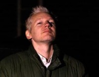 Assange sería juzgado como terrorista
