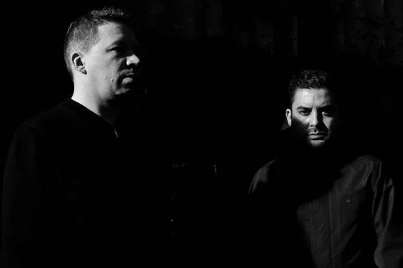 ABSTRACT DIVISION presenta su primer álbum completo MIDNIGHT ENSEMBLE, un viaje por el espectro de subgéneros de la música electrónica