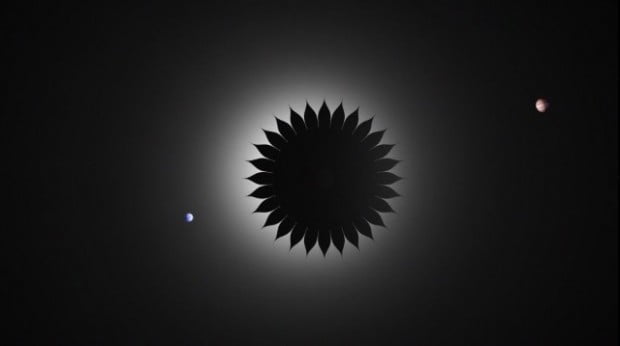 La sombrilla tapa el brillo de la estrella y permite tomar imágenes nítidas del nuevo planeta