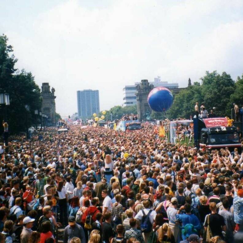 Rave The Planet, el nuevo Love Parade que después de 15 años recorrerá 7 kms en Alemania