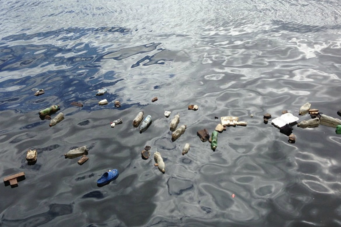 Las marcas que más contaminan el mar son Coca-Cola, Pepsi y Nestlé