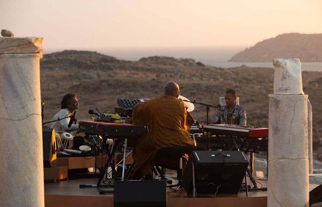 En concierto místico Jeff Mills, Jean-Phi Dary & Prabhu Edouard desde la isla Delos