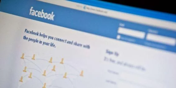 Usuarios de Facebook reportan intermitencia en su servicio