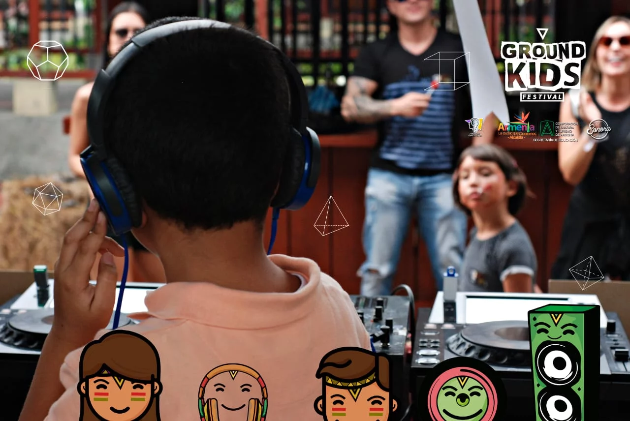 GROUNDKIDS: Donde los niños aprenden con música electrónica