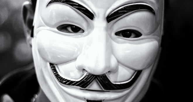 Anonymous expone 2.5 GB de datos de sacerdote acusado de abuso a menores