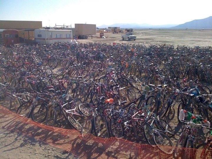 Visahippies: ¨No dejar rastro¨ pero si 5000 Bicicletas abandonadas...