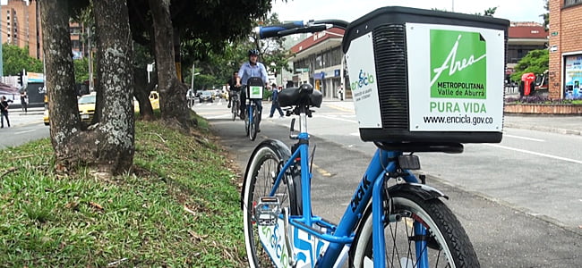 Ciclistas ganan terreno en las vías de Medellín
