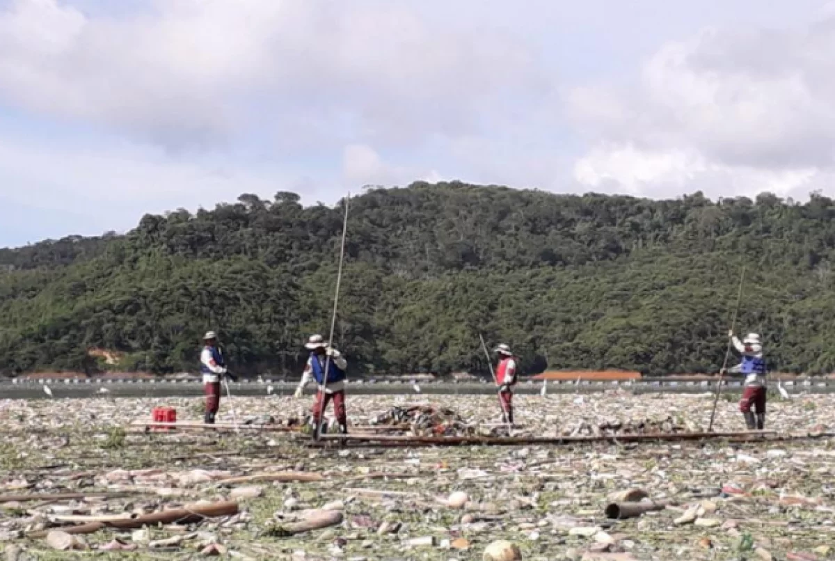 Embalses de Antioquia gravemente contaminados con plástico