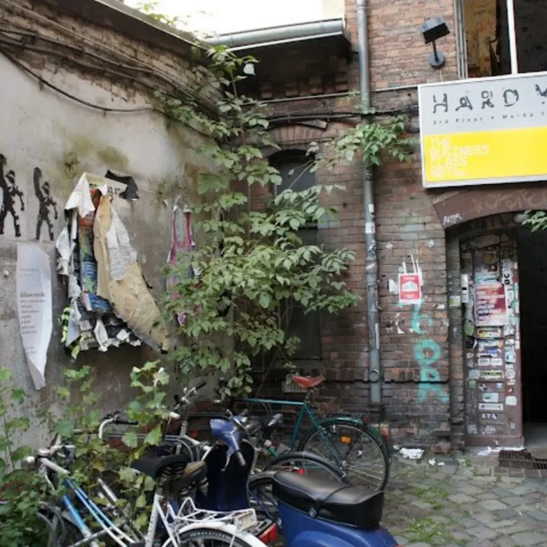 La histórica tienda de discos berlinesa Hard Wax se traslada a Kraftwerk a partir del 30 de octubre