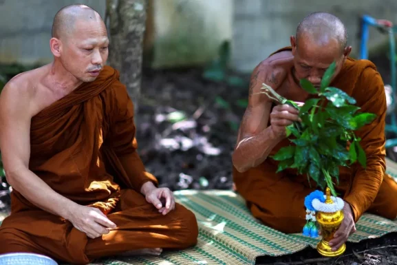 Templo Budista sin monjes porque dieron positivo para Metanfeta