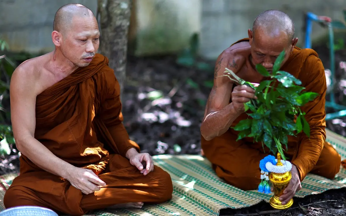 Templo Budista sin monjes porque dieron positivo para Metanfeta