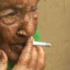 Mujer de 125 años confesó su secreto a la longevidad: fumar marihuana frecuentemente