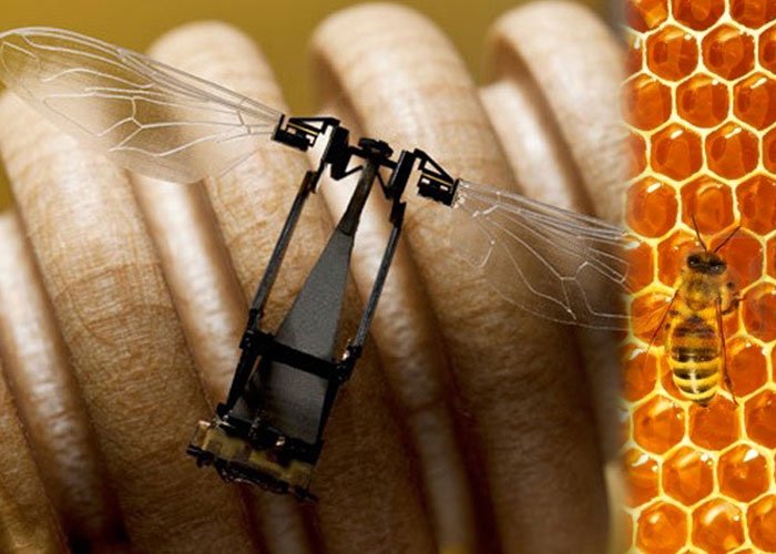 La abeja robot que Monsanto, productor de los fungicidas que las están exterminando, tiene para reemplazarla
