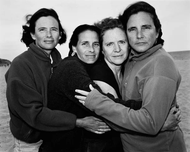 the-brown-sisters-take-photo-every-year-for-36-years-26