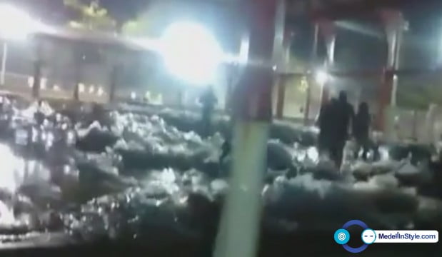 QUE HORROR!!!! VIDEO: Universidad de Medellín destruye 250 toneladas de agua!!!